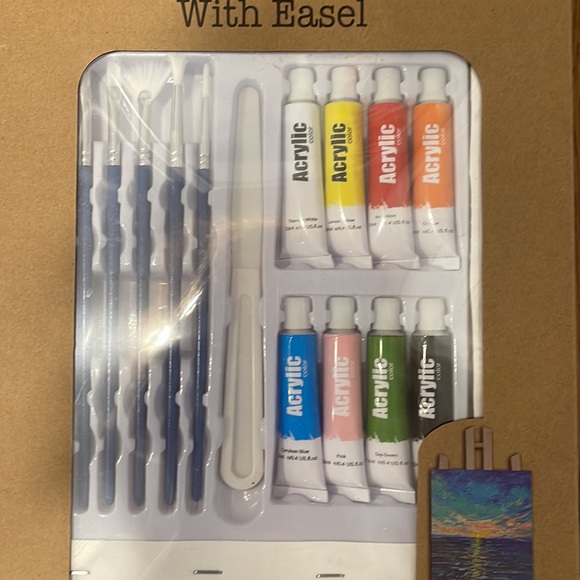 New in box Acrylic Paint set w/ Easel - Picture 2 of 3
